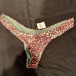 Moana bikini  bottom xs